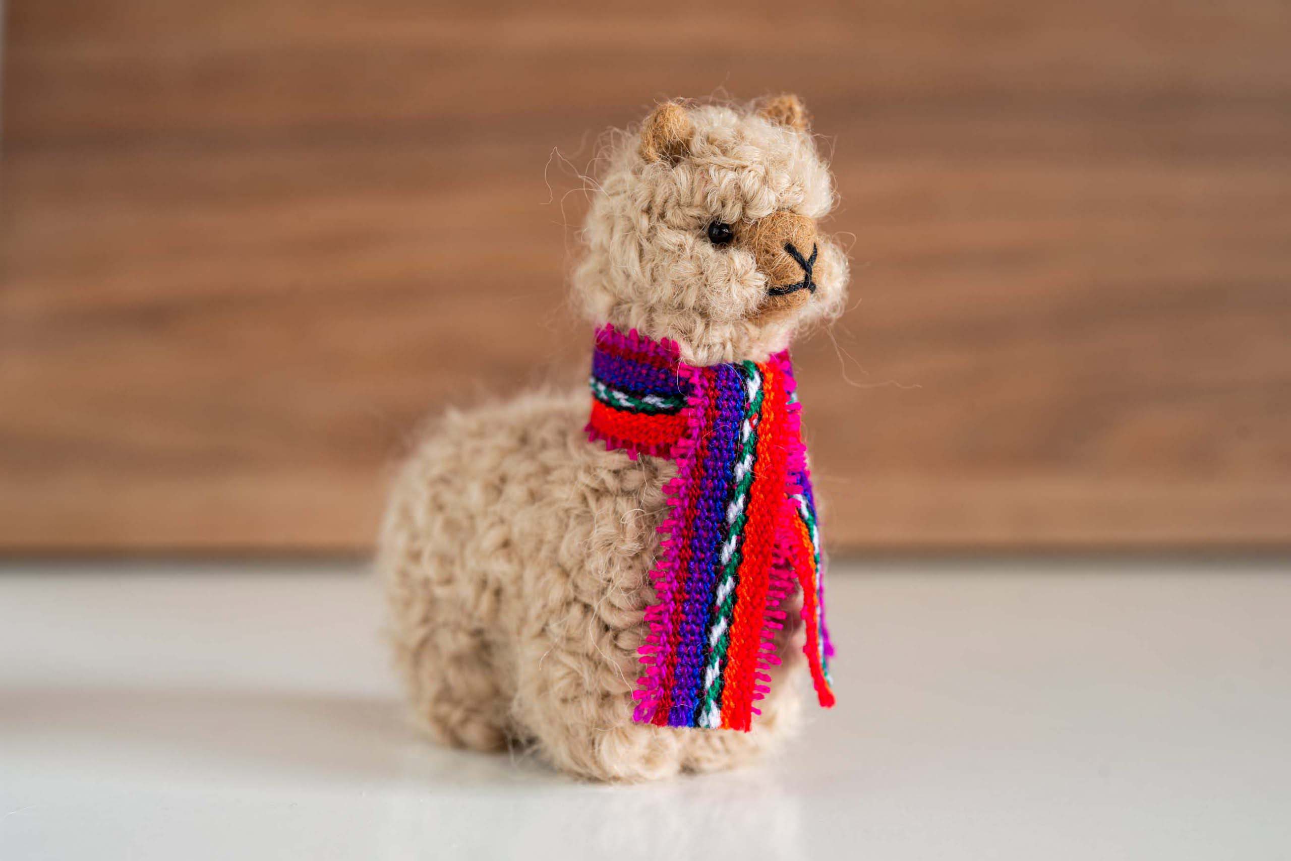 Huacaya Alpaca Needle Felt Kit